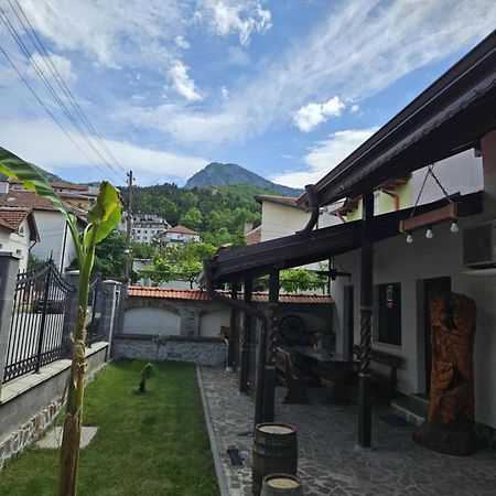 Cozy Rooms In Vratsa By Georgievi Buitenkant foto